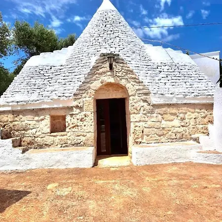 Trullo Antelmi Villa *