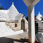 Trullo Antelmi * צ'לייה מספיקה